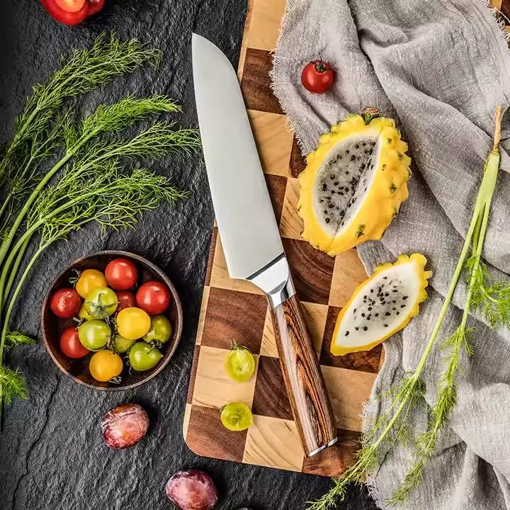 Cuchillo Santoku 6,9" con mango de simil madera