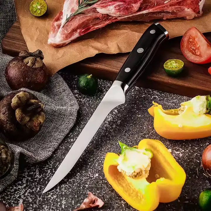 Cuchillo para deshuesar de 5,5" con mango de simil madera