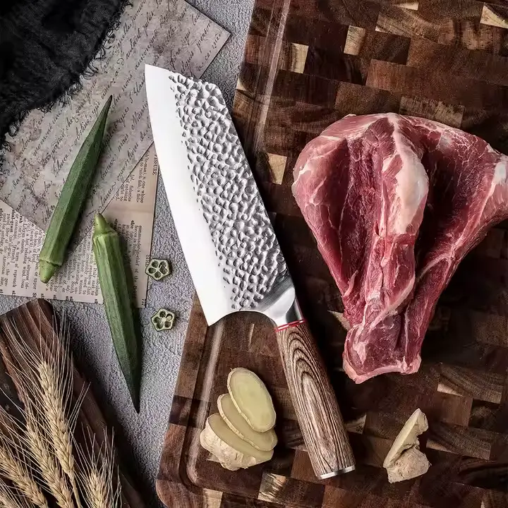 Cuchillo cortador de 7" con mango de simil madera