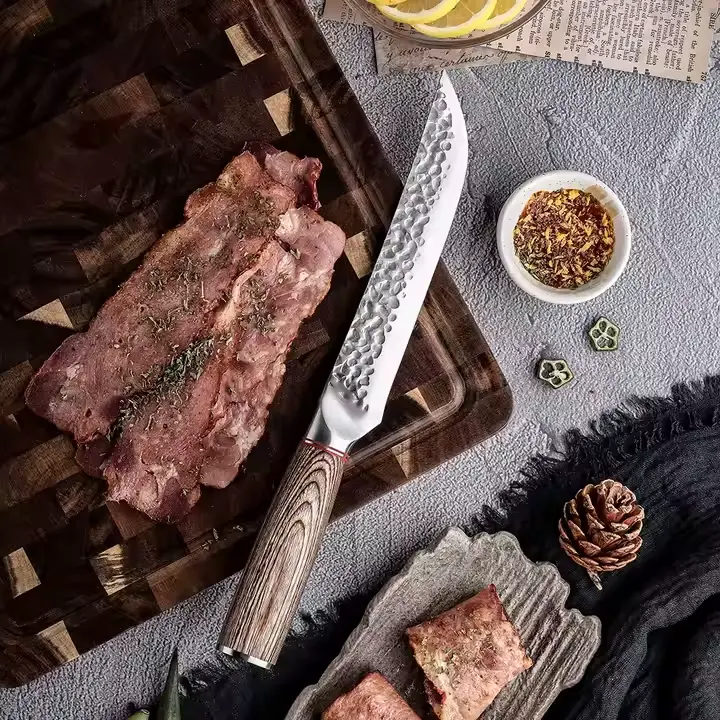 Cuchillo para carne de 6,5"  con mango de simil madera