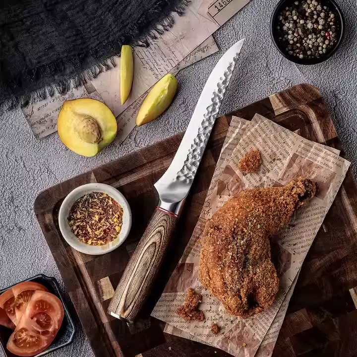 Cuchillo para deshuesar de 6" con mango de simil madera
