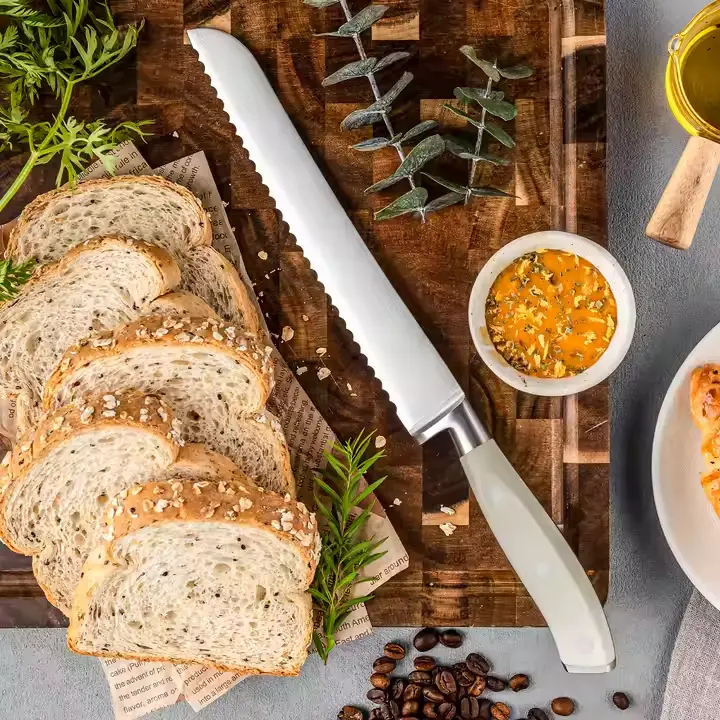 Cuchillo para pan de 8''