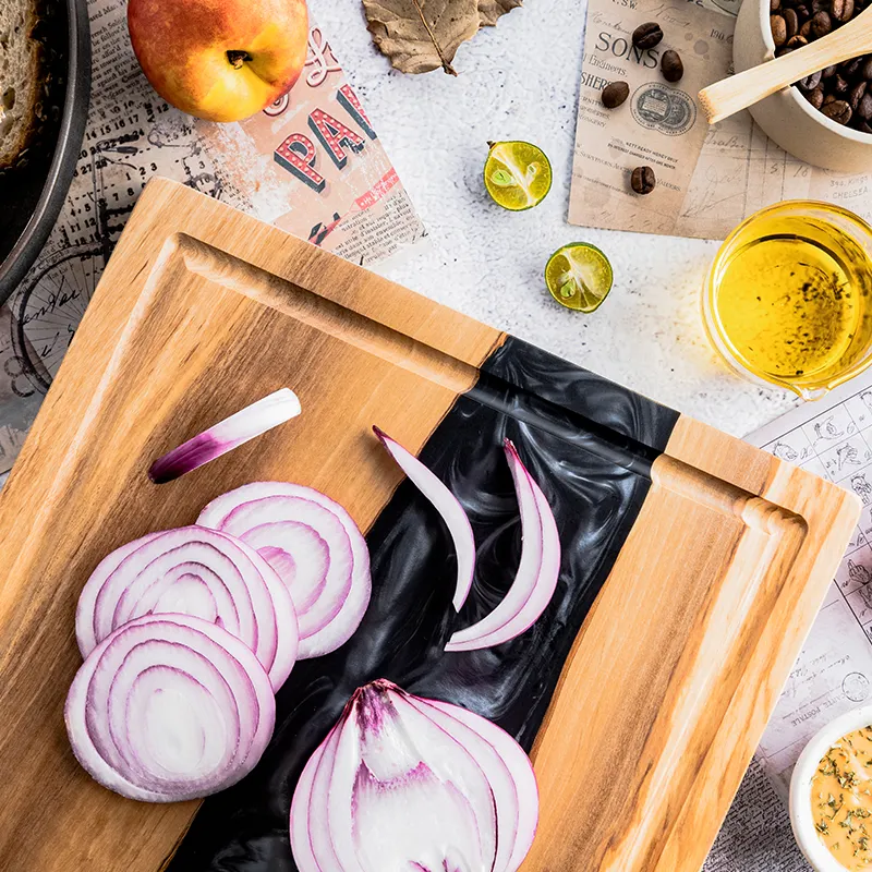 Tabla con detalle negro de 42*27*1,7 CM