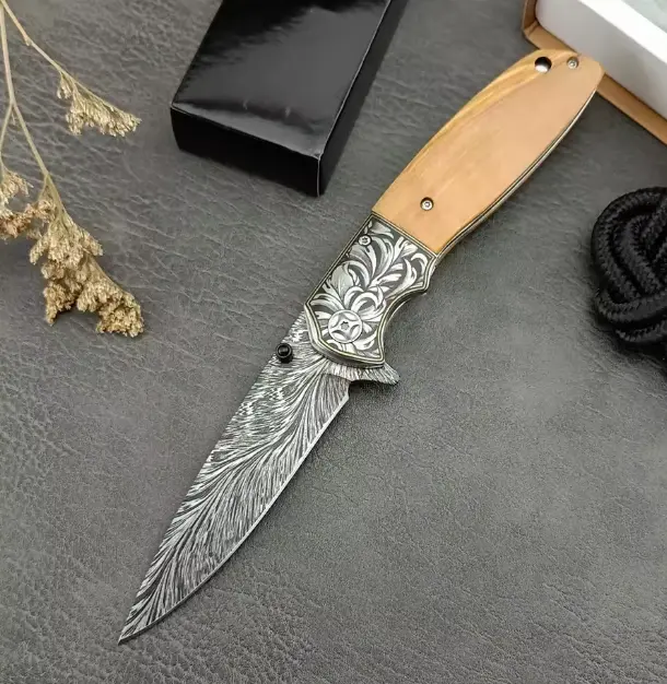 Cuchillo plegable